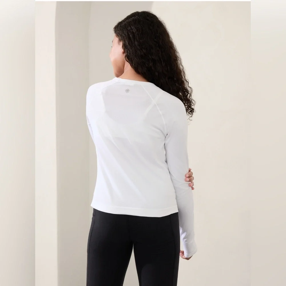 NWT Athleta Girl Power Up Sport Length White Top Size XXL/16